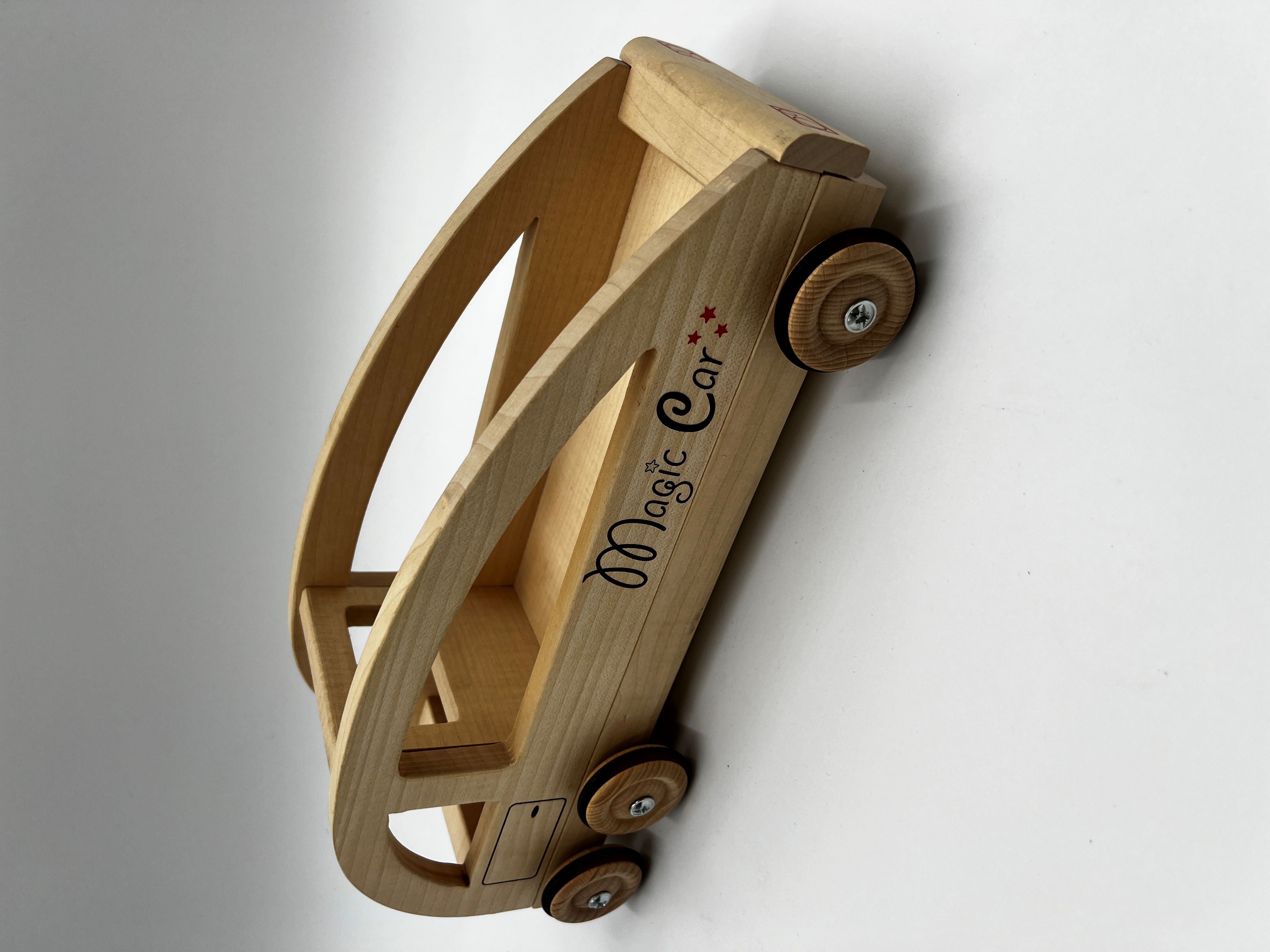 Magic car en bois